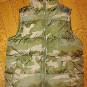 Boys old navy vest
